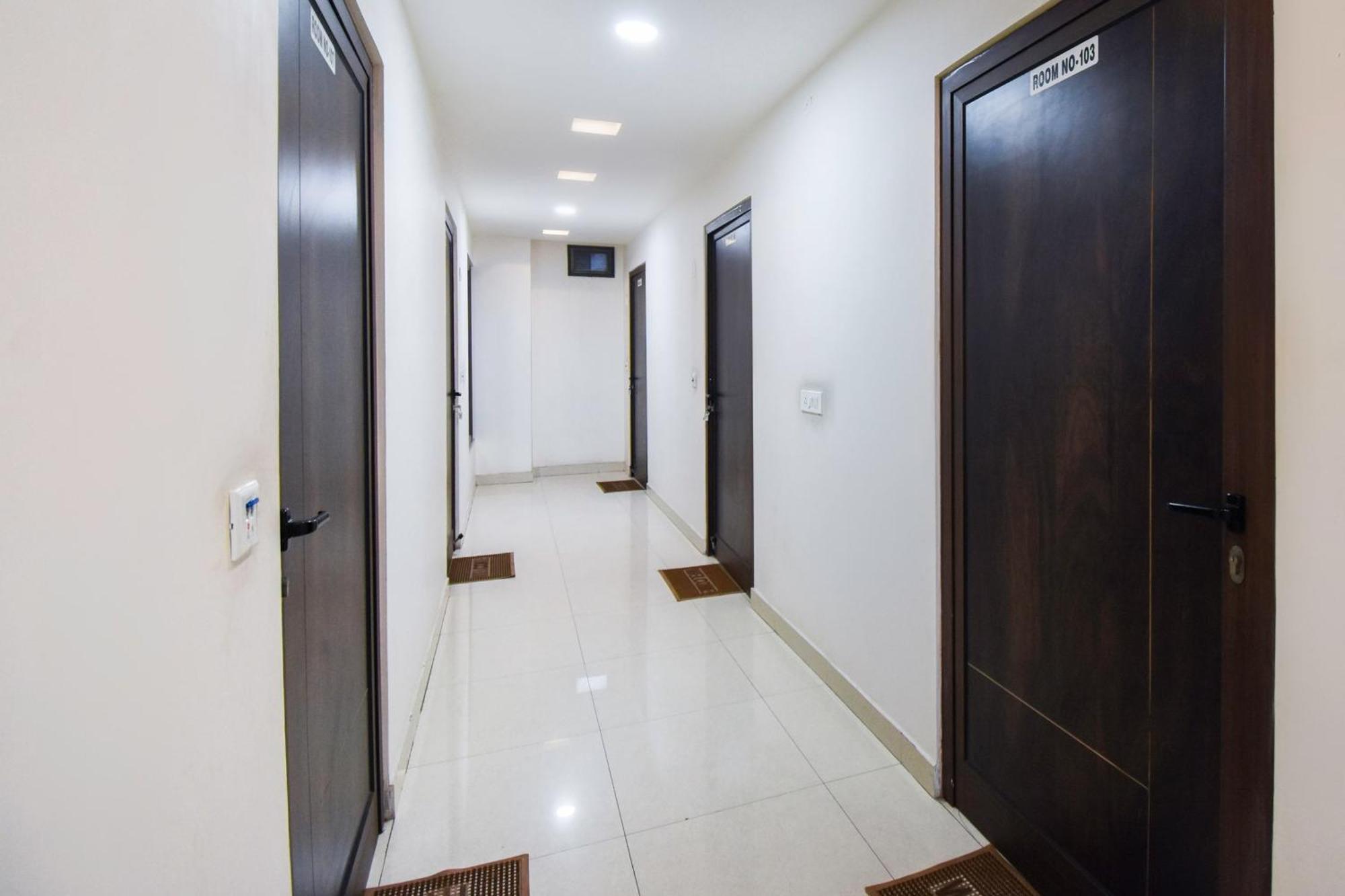 Hotel O Shangri-La-Inn Ludhiana Ngoại thất bức ảnh
