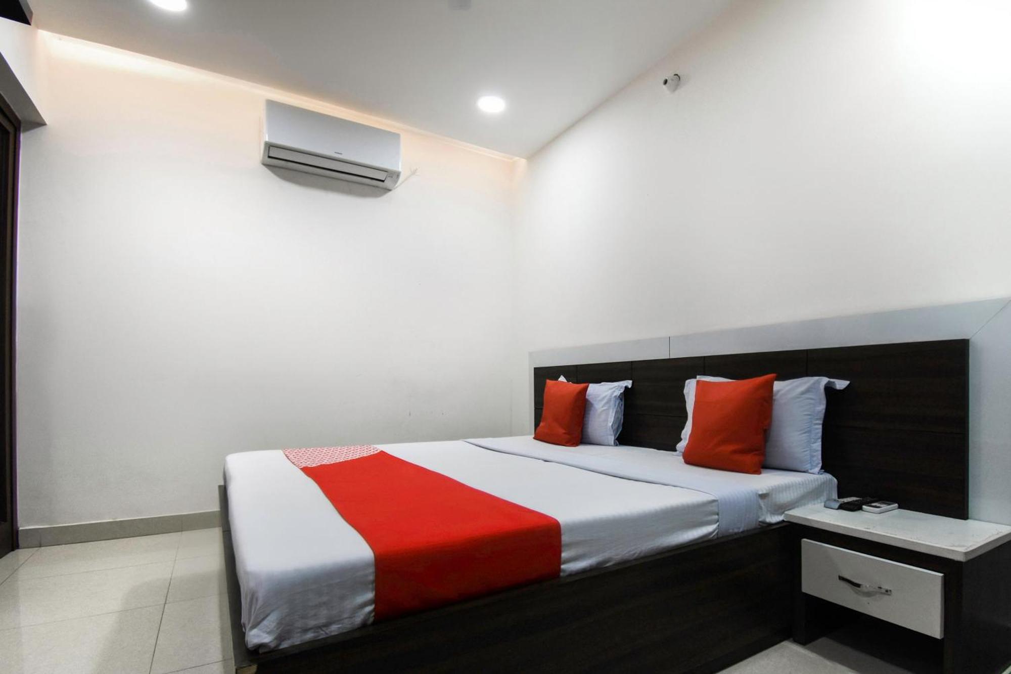 Hotel O Shangri-La-Inn Ludhiana Ngoại thất bức ảnh
