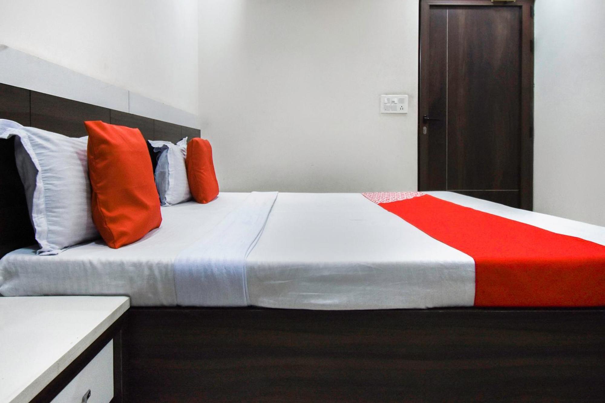 Hotel O Shangri-La-Inn Ludhiana Ngoại thất bức ảnh