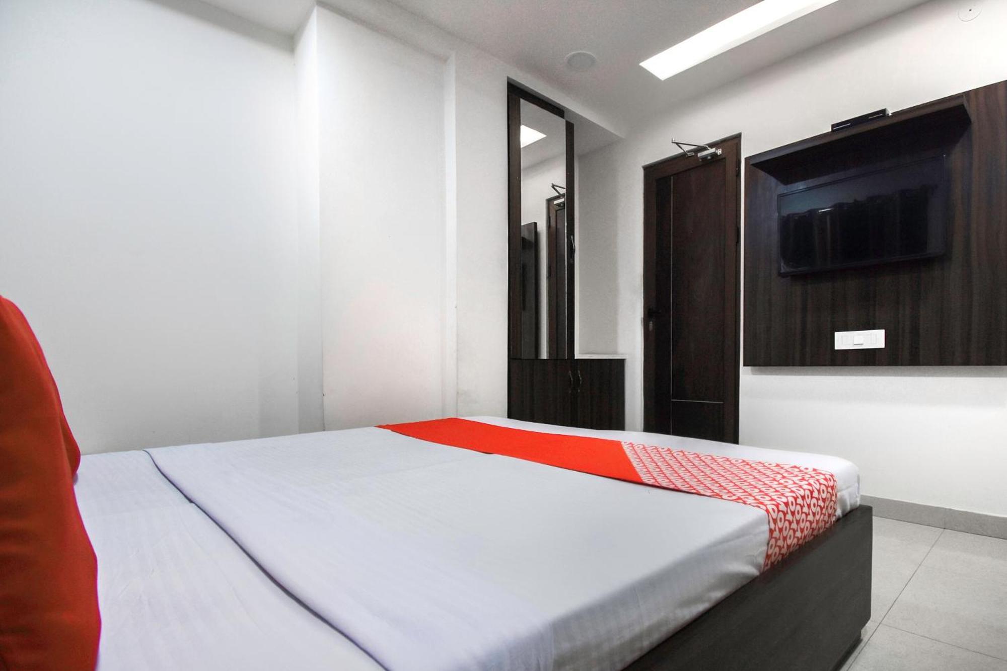 Hotel O Shangri-La-Inn Ludhiana Ngoại thất bức ảnh